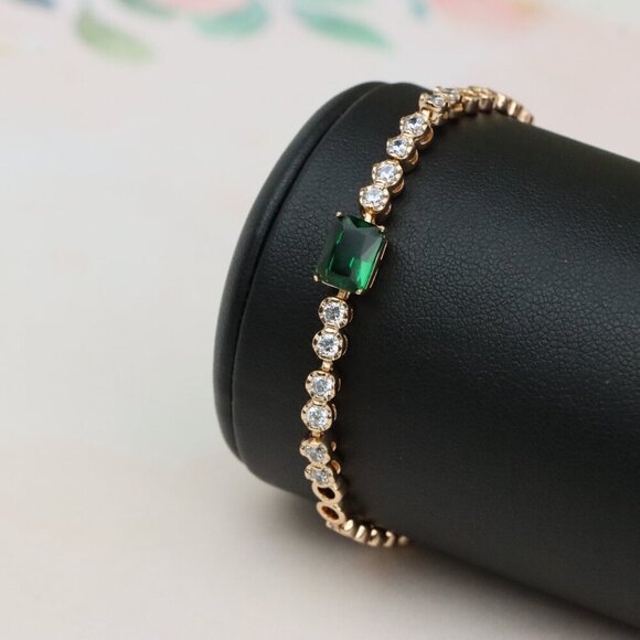 Rose Gold Bracelet with Emerald Green Center and Clear Crystals, XPBL0704 - Picture 9 of 12